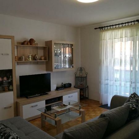 Apartment Koruna 1 Pula Extérieur photo