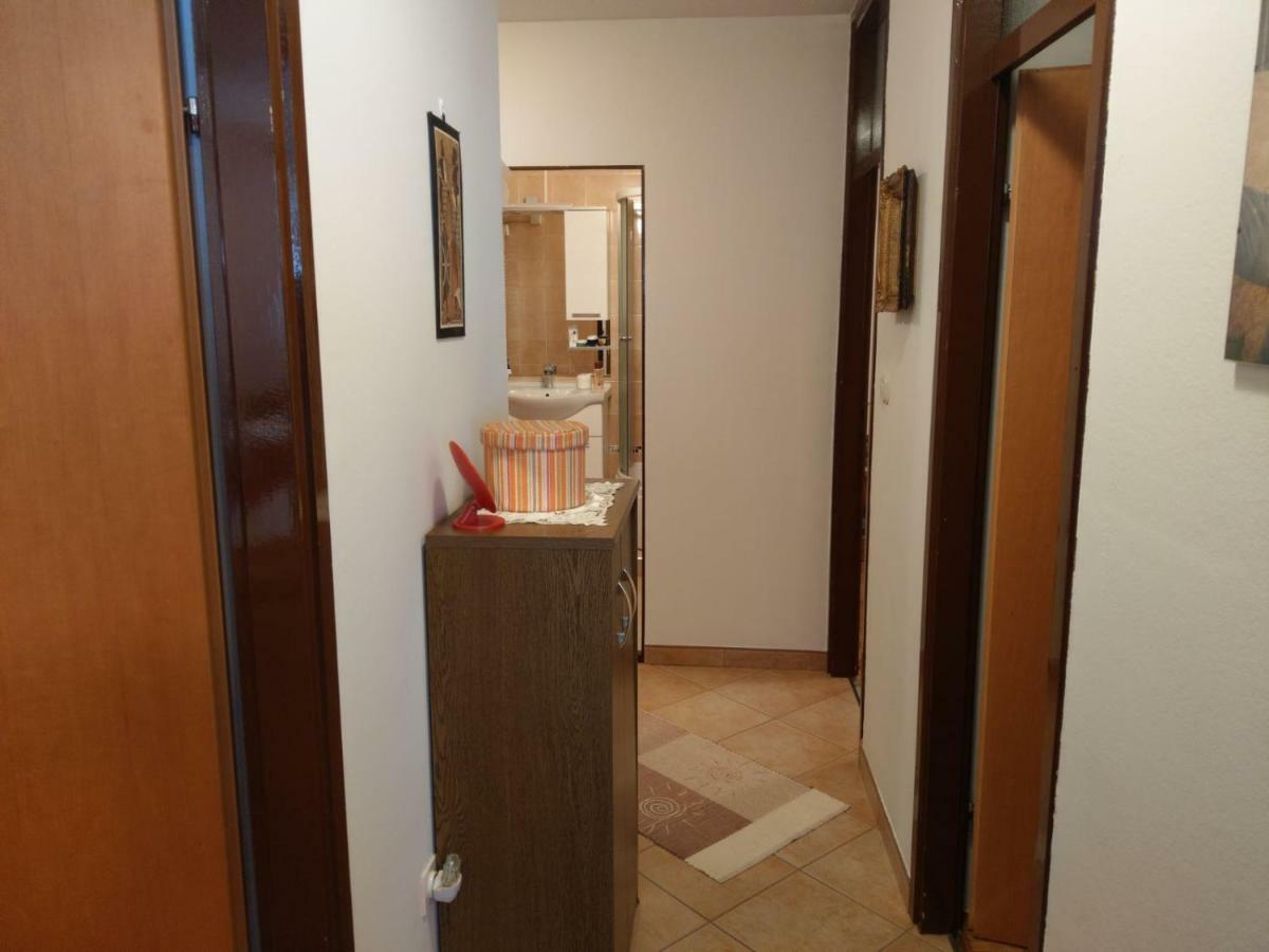 Apartment Koruna 1 Pula Extérieur photo